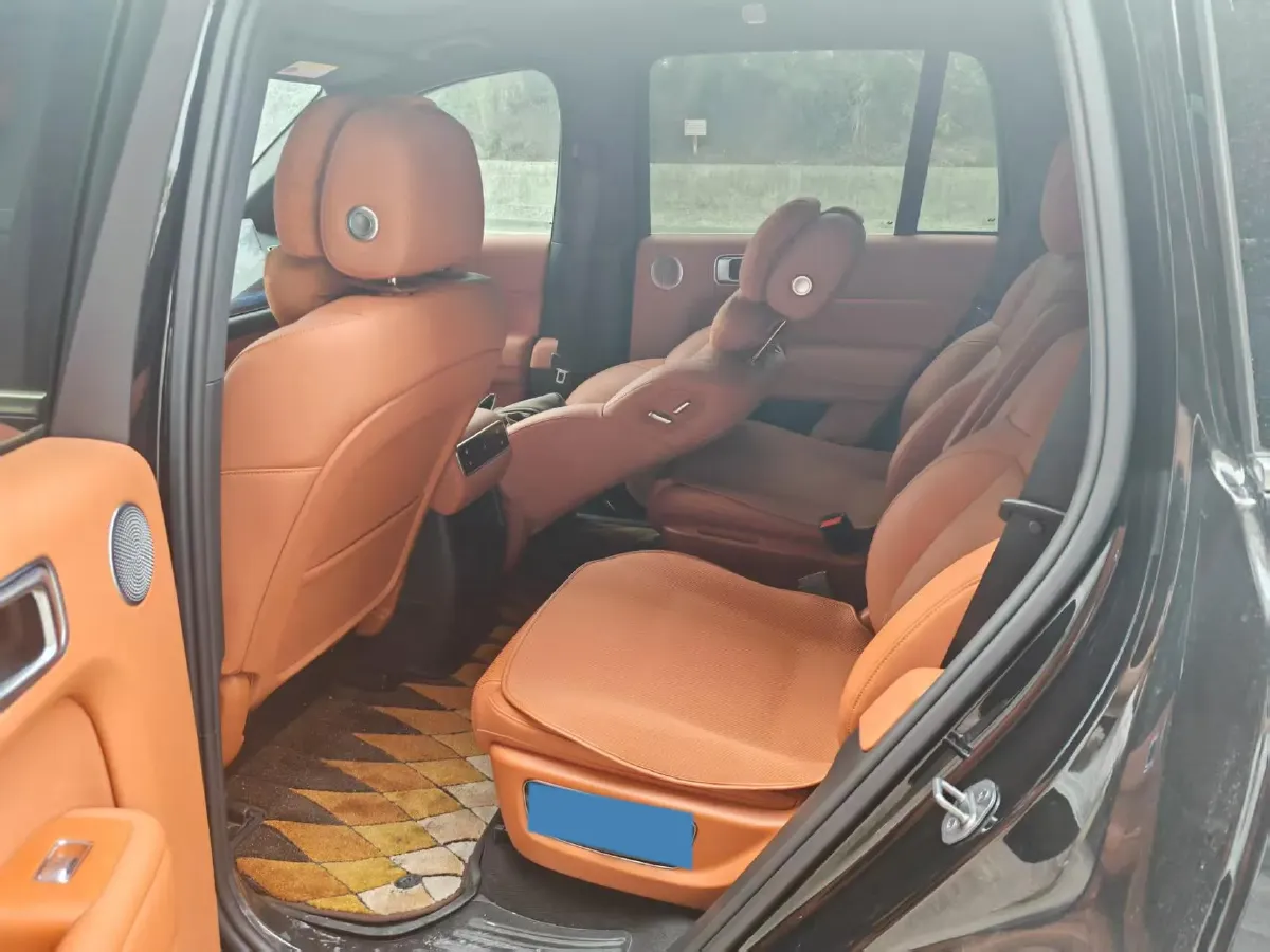 2024 Volvo S60 2.0T 197HP L4 7DCT,autocango,china used car exporter,china ev exporter,chinese used car exporter,chinese used ev exporter