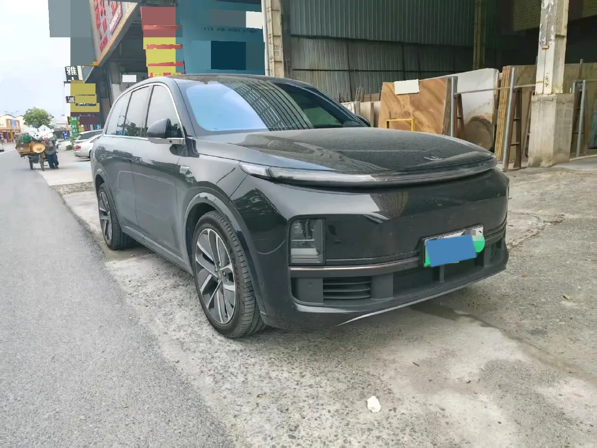 2024 Volvo S60 2.0T 197HP L4 7DCT,autocango,china used car exporter,china ev exporter,chinese used car exporter,chinese used ev exporter