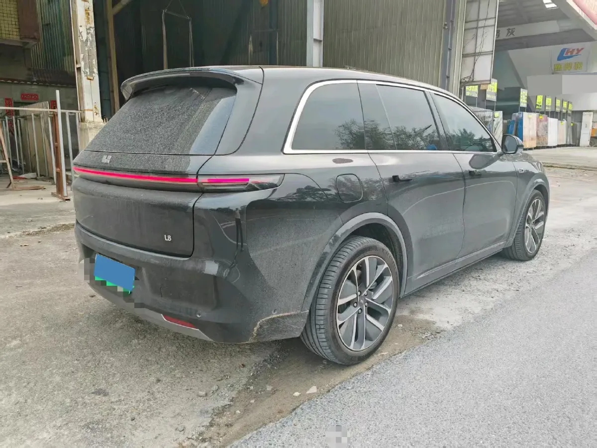 2024 Volvo S60 2.0T 197HP L4 7DCT,autocango,china used car exporter,china ev exporter,chinese used car exporter,chinese used ev exporter