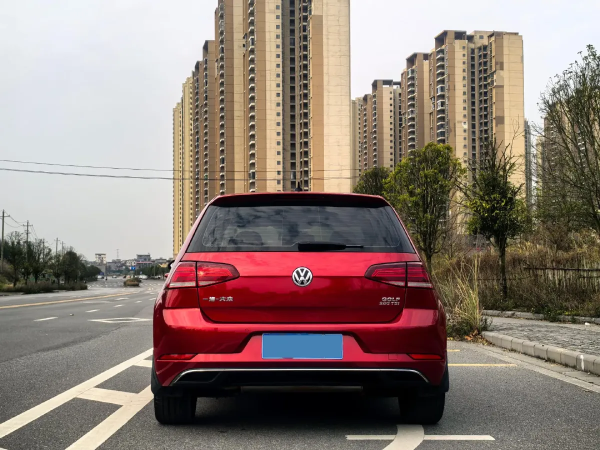 2020 Volkswagen Golf 1.4T 150HP L4 7DCT,autocango,china used car exporter,china ev exporter,chinese used car exporter,chinese used ev exporter