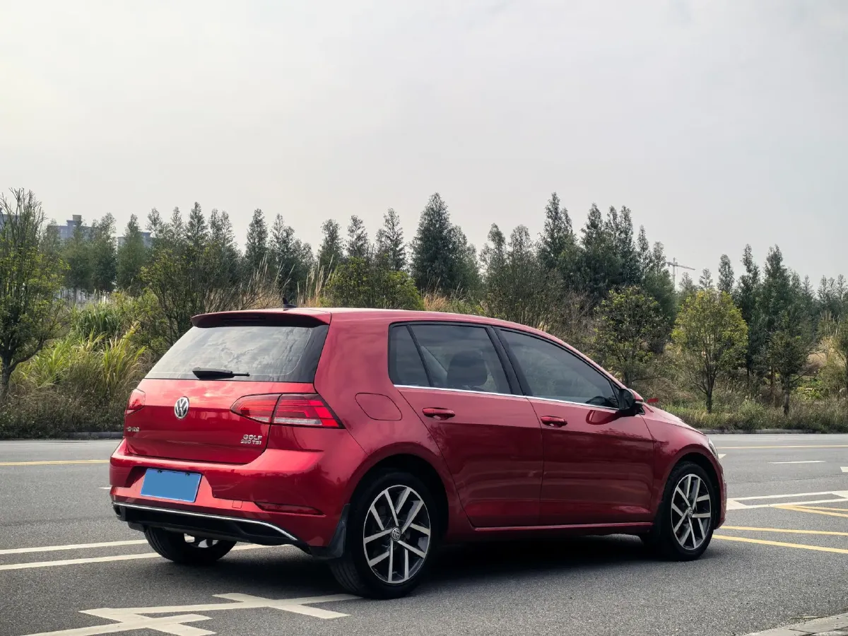 2020 Volkswagen Golf 1.4T 150HP L4 7DCT,autocango,china used car exporter,china ev exporter,chinese used car exporter,chinese used ev exporter