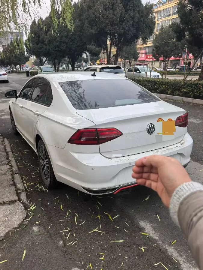 2019 Volkswagen T-Cross 1.4T 150HP L4 7DCT,autocango,china used car exporter,china ev exporter,chinese used car exporter,chinese used ev exporter