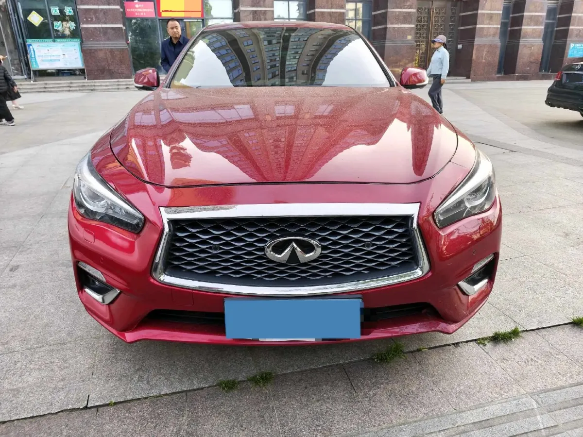 2018 Jeep Grand Commander 2.0T 265HP L4 9AT,autocango,china used car exporter,china ev exporter,chinese used car exporter,chinese used ev exporter