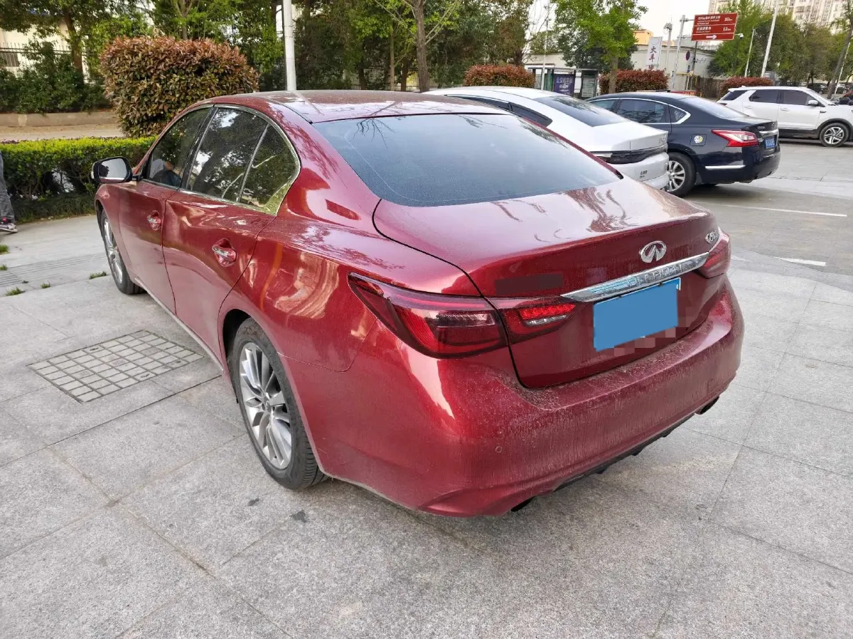 2018 Jeep Grand Commander 2.0T 265HP L4 9AT,autocango,china used car exporter,china ev exporter,chinese used car exporter,chinese used ev exporter