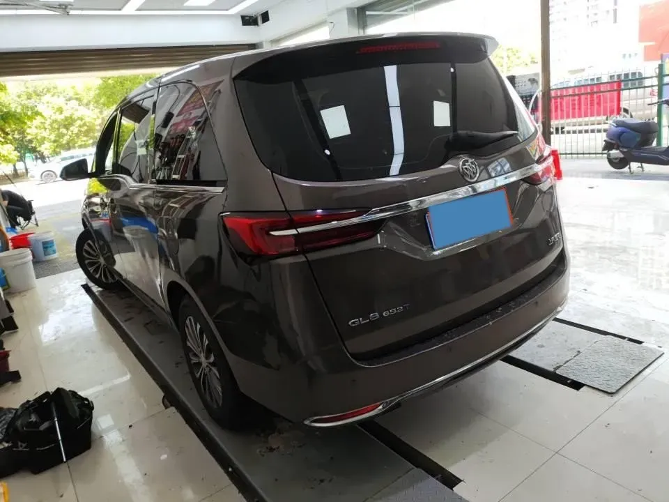 2022 Buick GL8 2.0T 237HP L4 9AT,autocango,china used car exporter,china ev exporter,chinese used car exporter,chinese used ev exporter