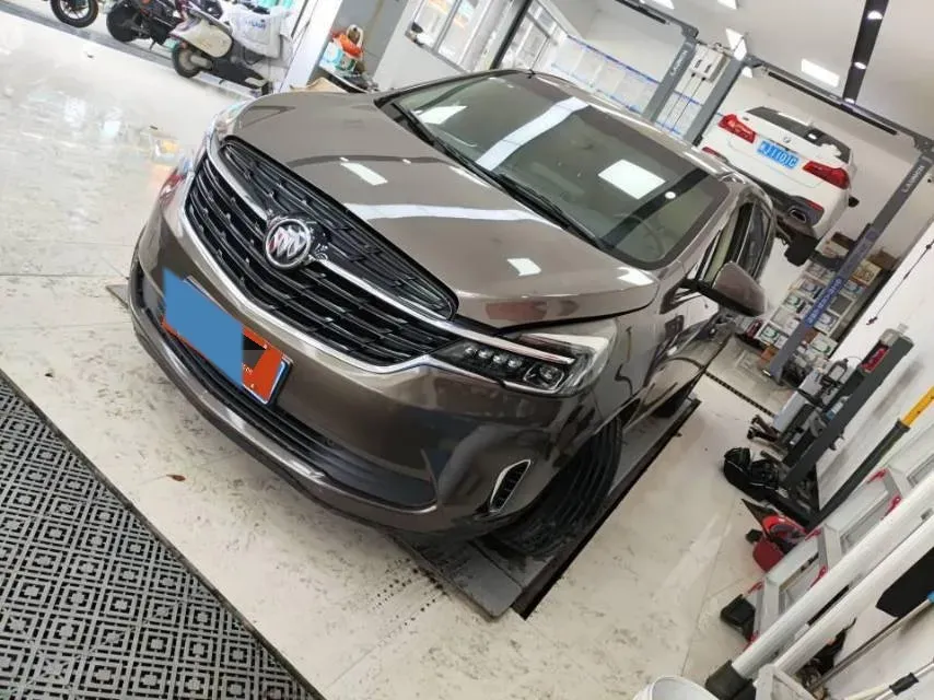 2022 Buick GL8 2.0T 237HP L4 9AT,autocango,china used car exporter,china ev exporter,chinese used car exporter,chinese used ev exporter