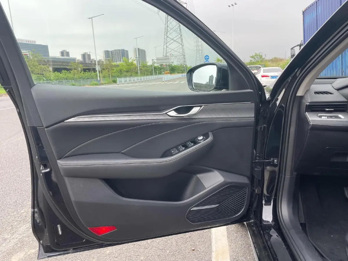 2020 Geely Binray 1.0T 133HP L3 6DCT,autocango,china used car exporter,china ev exporter,chinese used car exporter,chinese used ev exporter