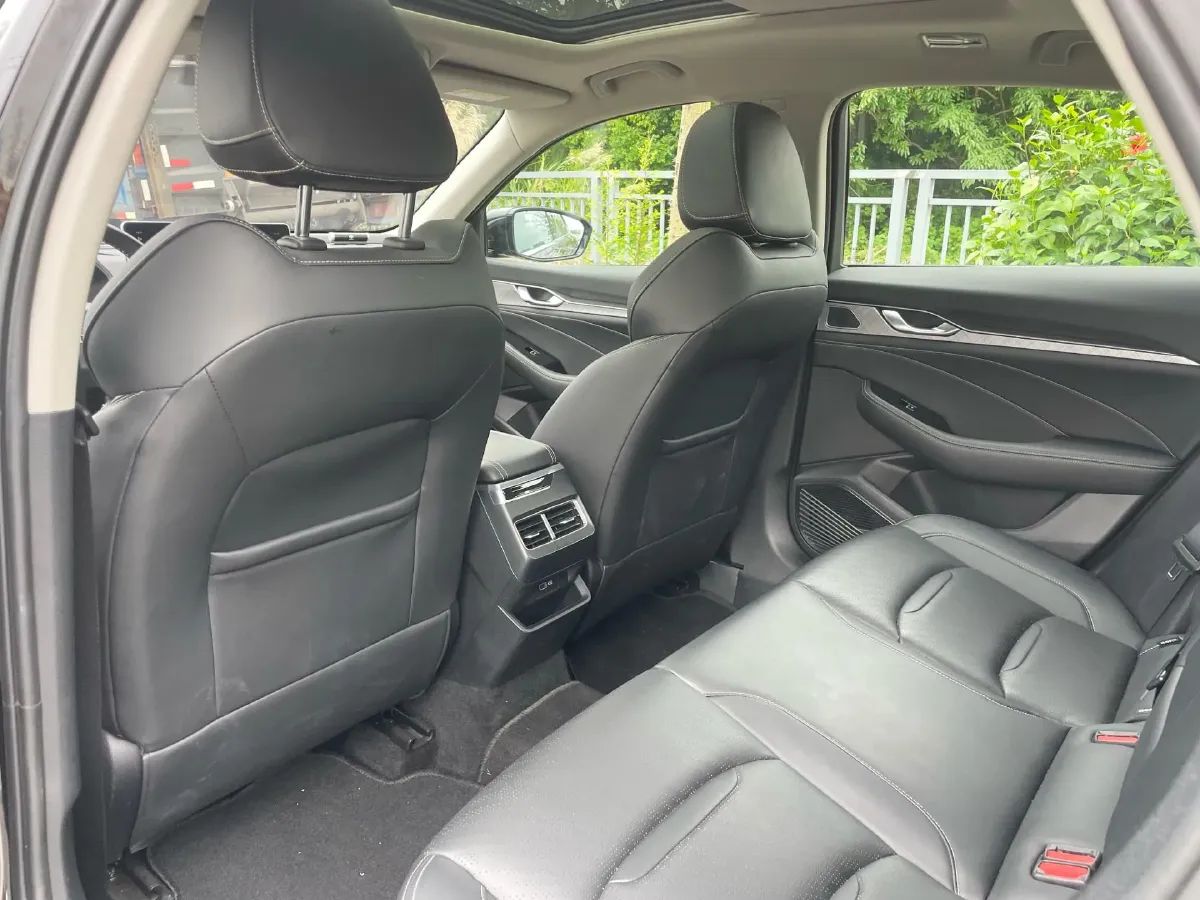 2020 Geely Binray 1.0T 133HP L3 6DCT,autocango,china used car exporter,china ev exporter,chinese used car exporter,chinese used ev exporter