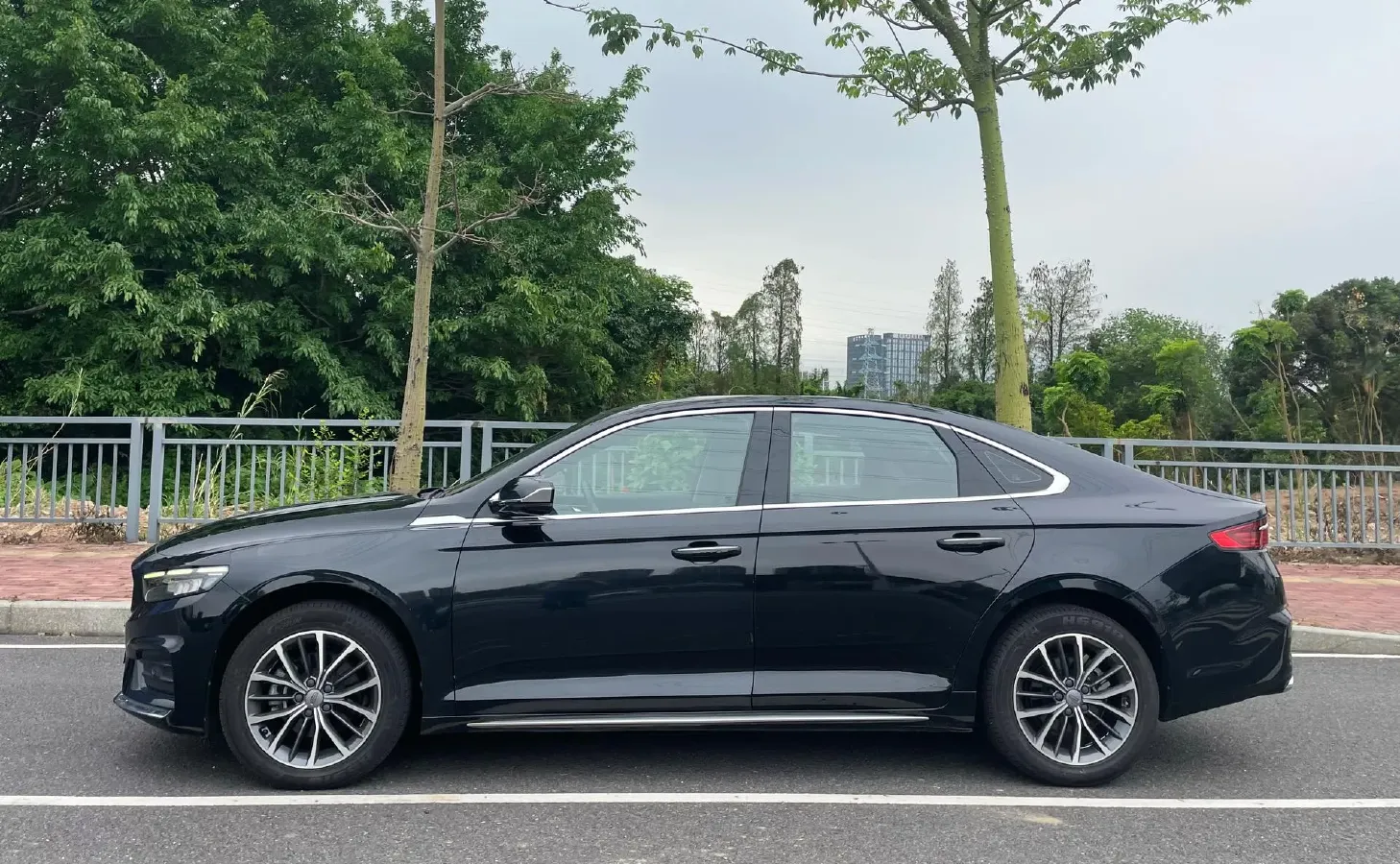 2020 Geely Binray 1.0T 133HP L3 6DCT,autocango,china used car exporter,china ev exporter,chinese used car exporter,chinese used ev exporter