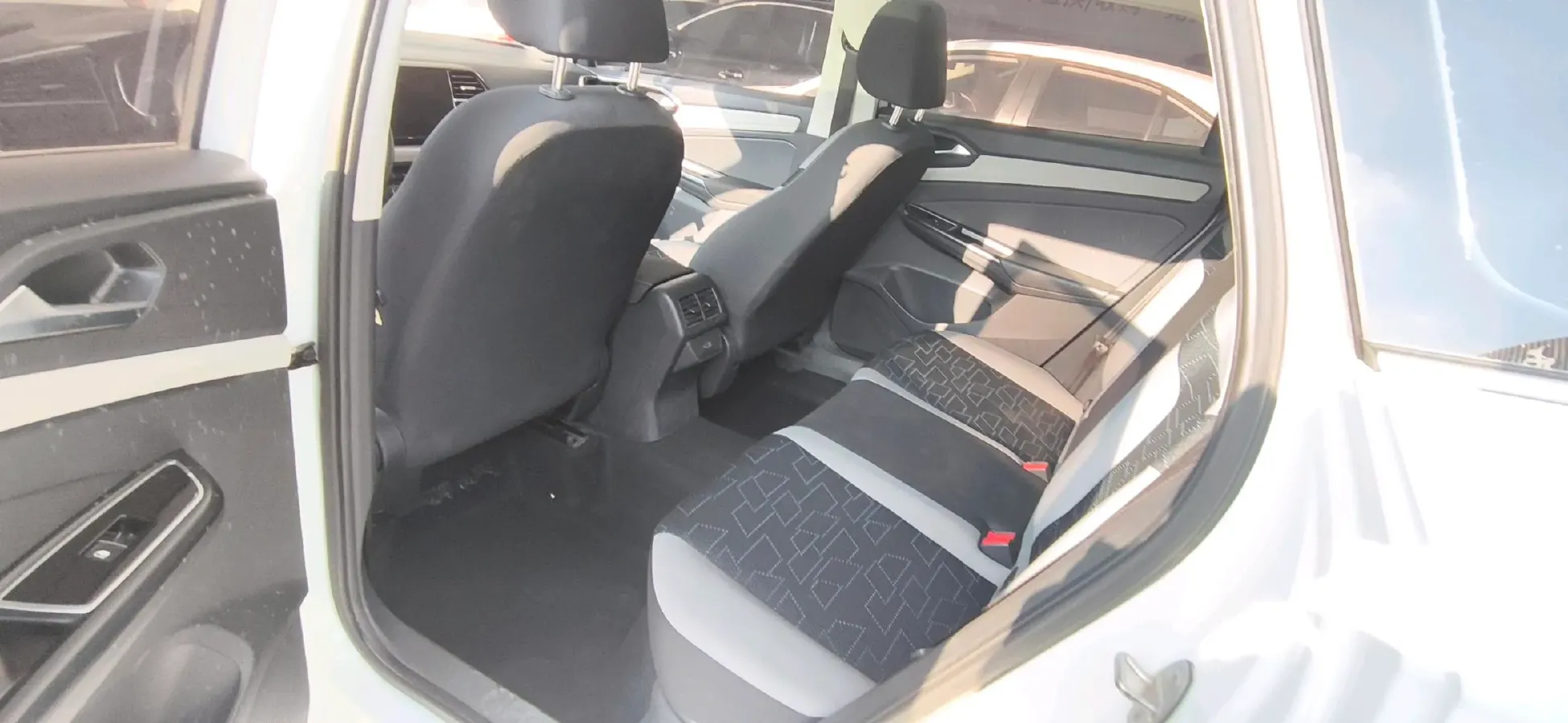 2023 Jetta VS7 1.4T 150HP L4 6AT,autocango,china used car exporter,china ev exporter,chinese used car exporter,chinese used ev exporter