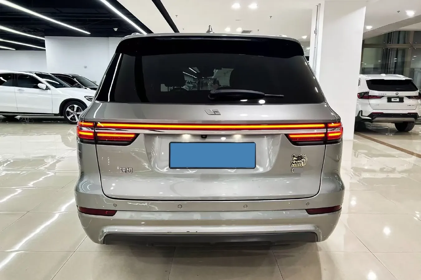 2020 Li ONE Range Extended 131HP REEV 40.5KWH,autocango,china used car exporter,china ev exporter,chinese used car exporter,chinese used ev exporter