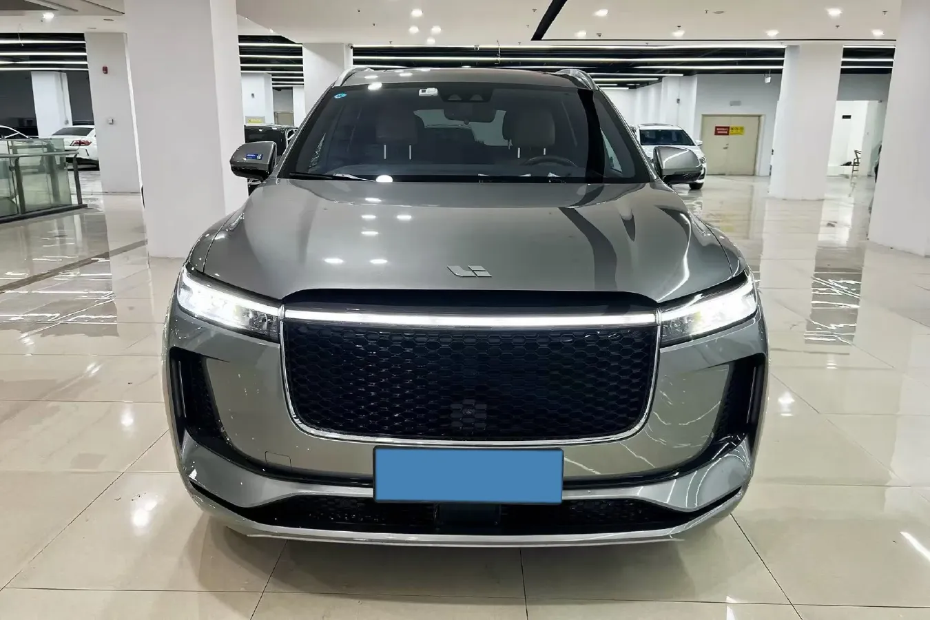 2020 Li ONE Range Extended 131HP REEV 40.5KWH,autocango,china used car exporter,china ev exporter,chinese used car exporter,chinese used ev exporter