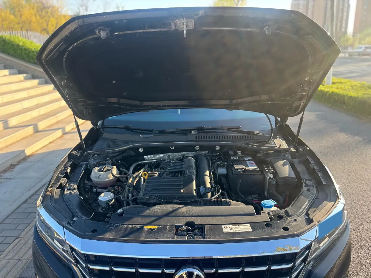 2020 Volkswagen Passat 1.4T 150HP L4 7DCT,autocango,china used car exporter,china ev exporter,chinese used car exporter,chinese used ev exporter