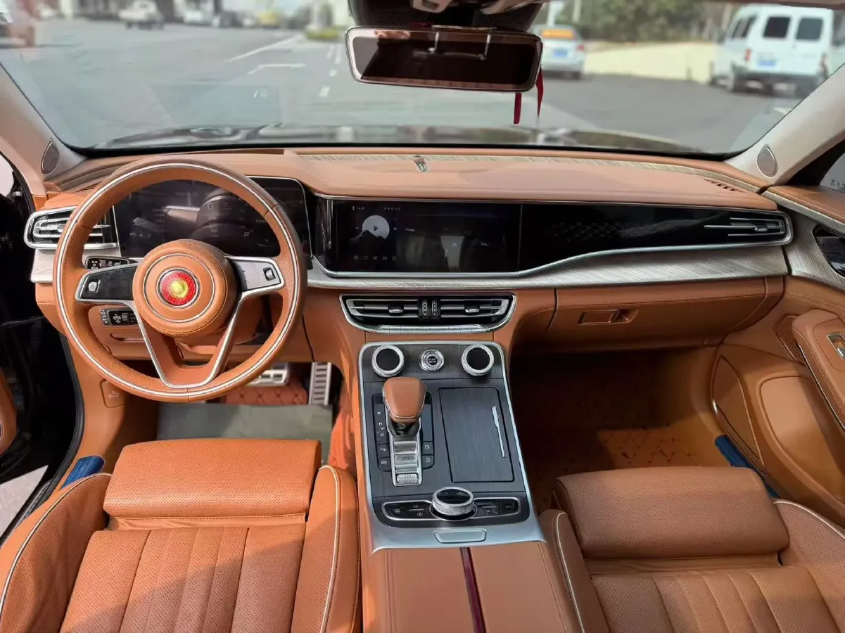 2022 HongQi H9 2.0T 252HP L4 7DCT,autocango,china used car exporter,china ev exporter,chinese used car exporter,chinese used ev exporter