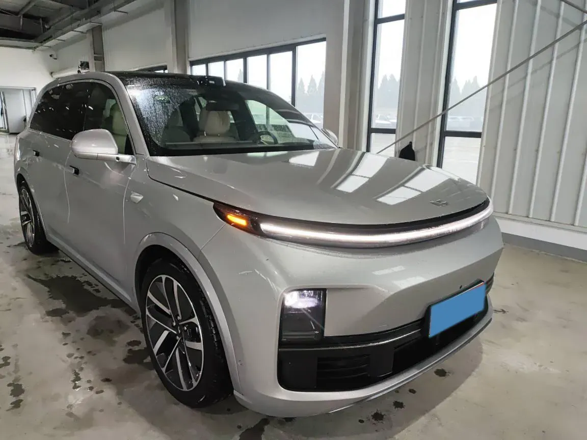 2024 Li L9 Range Extended 154HP REEV 52.3KWH,autocango,china used car exporter,china ev exporter,chinese used car exporter,chinese used ev exporter