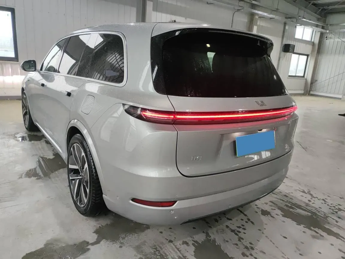 2024 Li L9 Range Extended 154HP REEV 52.3KWH,autocango,china used car exporter,china ev exporter,chinese used car exporter,chinese used ev exporter