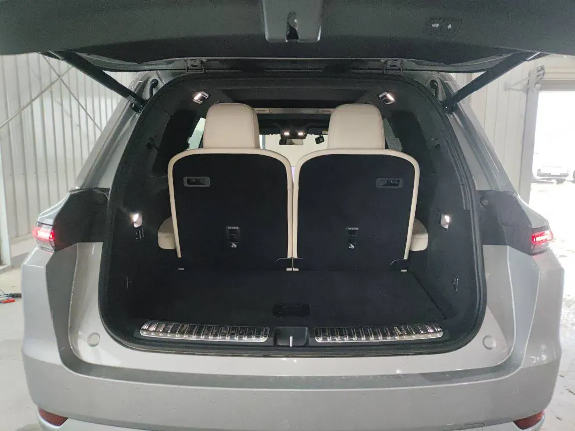 2024 Li L9 Range Extended 154HP REEV 52.3KWH,autocango,china used car exporter,china ev exporter,chinese used car exporter,chinese used ev exporter