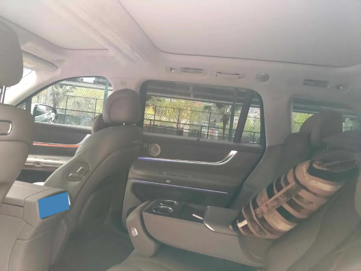 2024 AITO AITO M9 1.5T 152HP L4 REEV 42KWH,autocango,china used car exporter,china ev exporter,chinese used car exporter,chinese used ev exporter