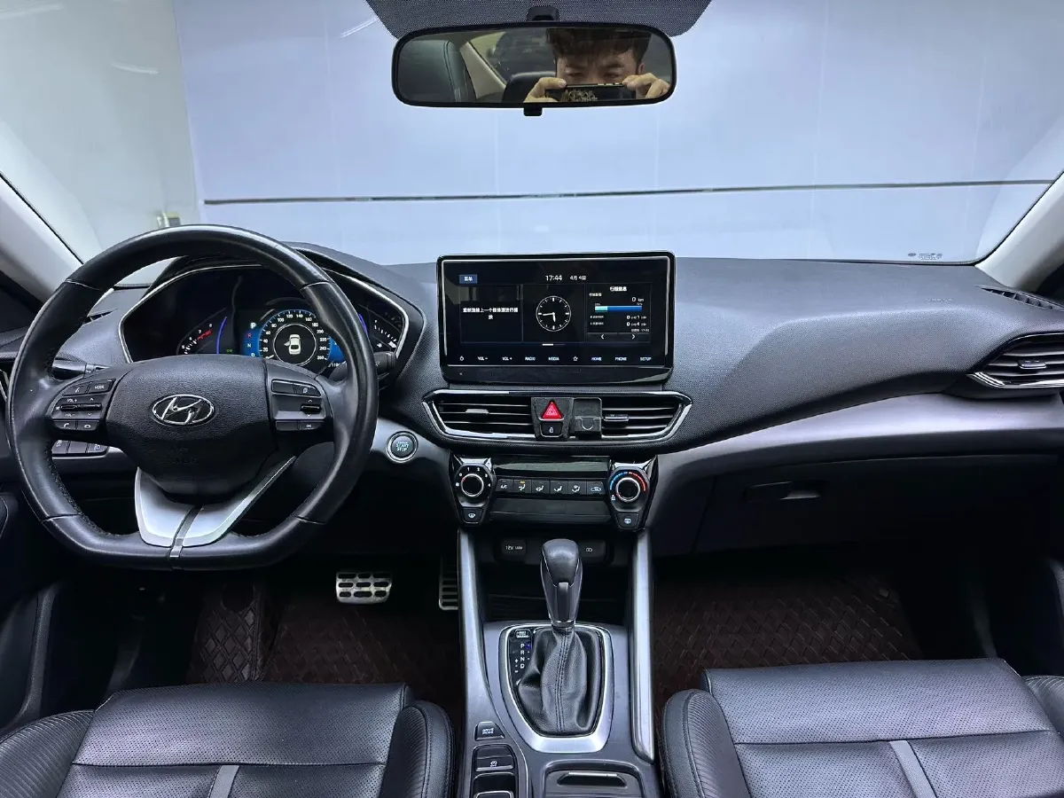2019 Hyundai La Festa 1.6T 190HP L4 7DCT,autocango,china used car exporter,china ev exporter,chinese used car exporter,chinese used ev exporter