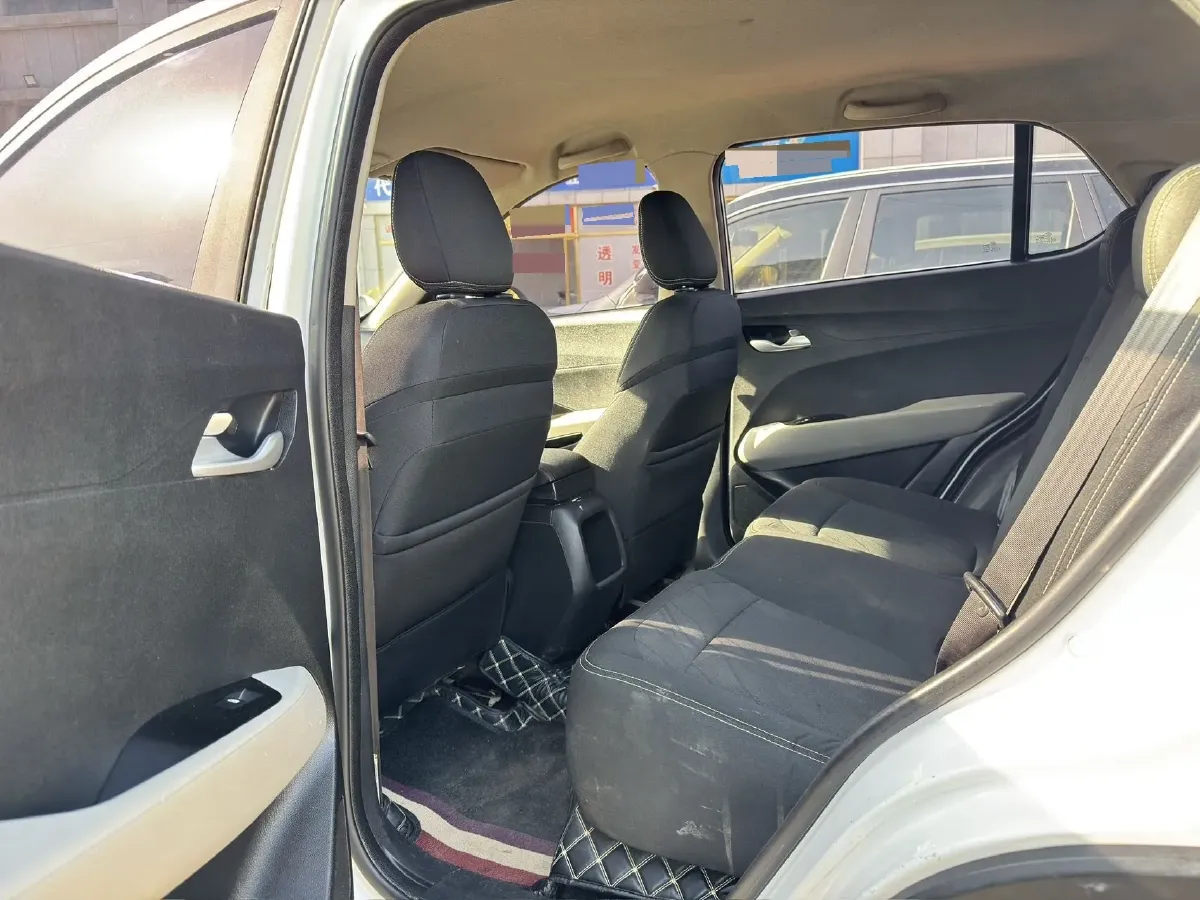 2019 WuLing HongGuang 1.5L 99HP L4 6MT,autocango,china used car exporter,china ev exporter,chinese used car exporter,chinese used ev exporter