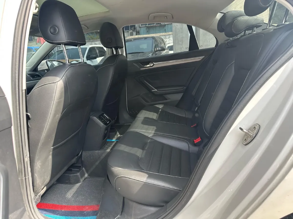 2019 Volkswagen Passat 1.4T 150HP L4 7DCT,autocango,china used car exporter,china ev exporter,chinese used car exporter,chinese used ev exporter