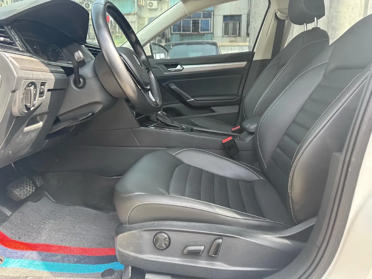 2019 Volkswagen Passat 1.4T 150HP L4 7DCT,autocango,china used car exporter,china ev exporter,chinese used car exporter,chinese used ev exporter