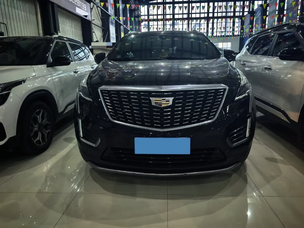 2022 Cadillac XT5 2.0T 237HP L4 9AT,autocango,china used car exporter,china ev exporter,chinese used car exporter,chinese used ev exporter