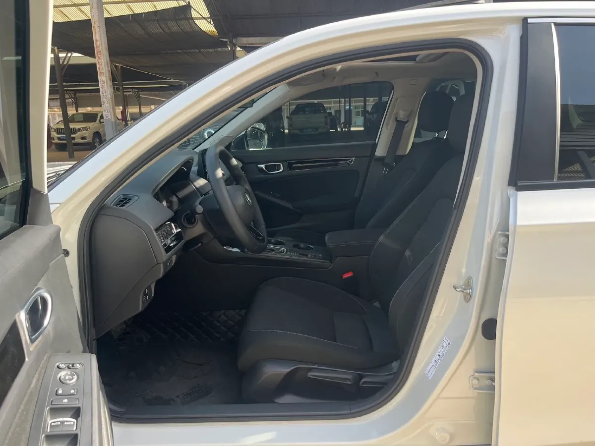 2023 Honda Civic 1.5T 182HP L4 CVT,autocango,china used car exporter,china ev exporter,chinese used car exporter,chinese used ev exporter