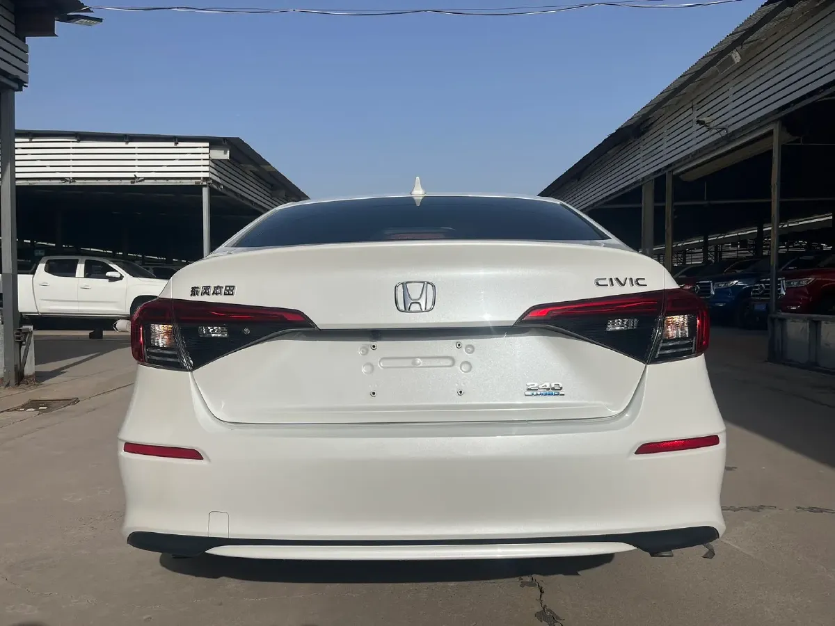 2023 Honda Civic 1.5T 182HP L4 CVT,autocango,china used car exporter,china ev exporter,chinese used car exporter,chinese used ev exporter