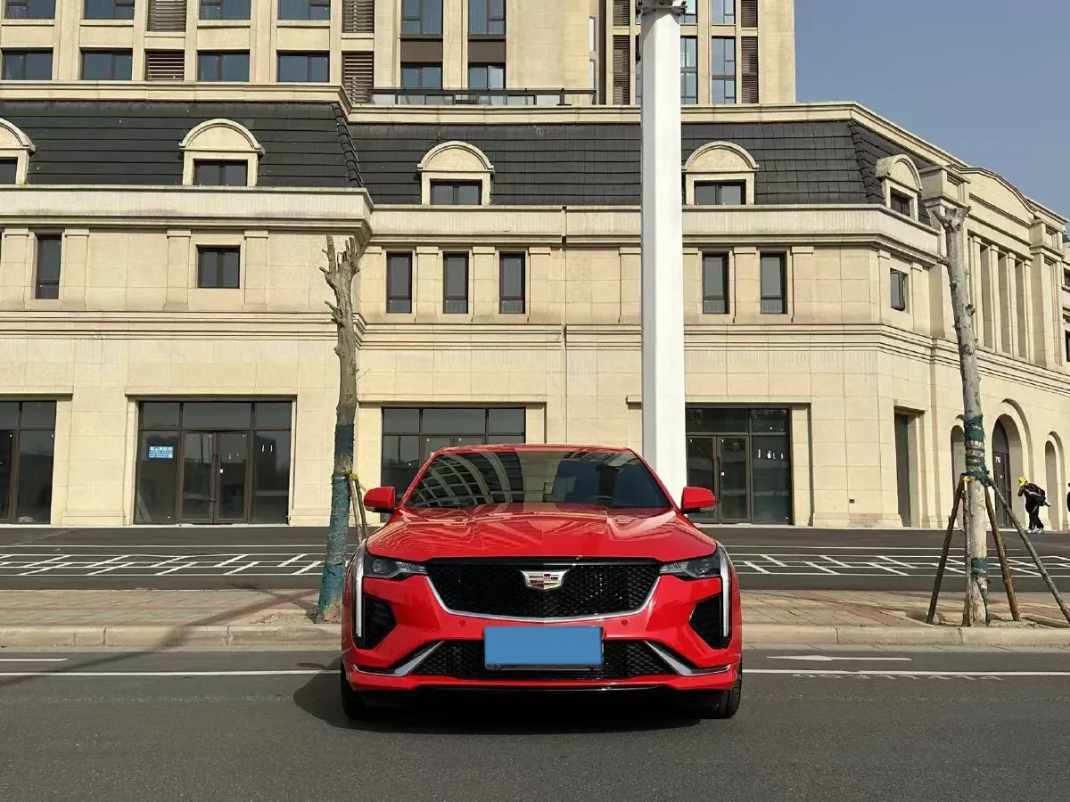 2023 Cadillac CT4 2.0T 237HP L4 8AT,autocango,china used car exporter,china ev exporter,chinese used car exporter,chinese used ev exporter