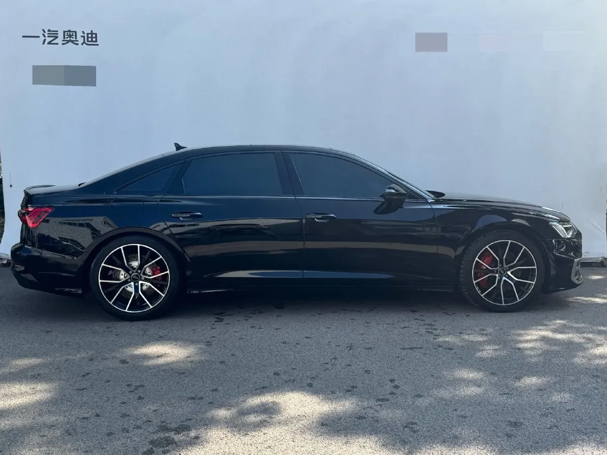 2024 Audi A6L 3.0T 340HP V6 7DCT,autocango,china used car exporter,china ev exporter,chinese used car exporter,chinese used ev exporter