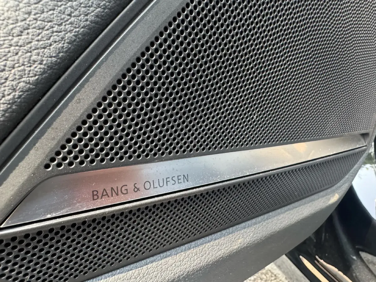 2024 Audi A6L 3.0T 340HP V6 7DCT,autocango,china used car exporter,china ev exporter,chinese used car exporter,chinese used ev exporter