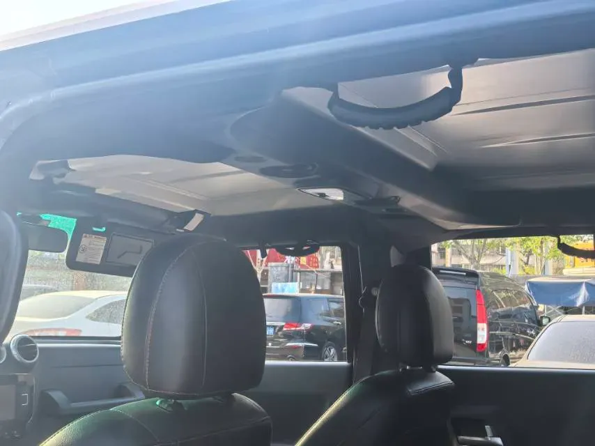 2017 Beijing BJ40 2.3T 250HP L4 6AT,autocango,china used car exporter,china ev exporter,chinese used car exporter,chinese used ev exporter