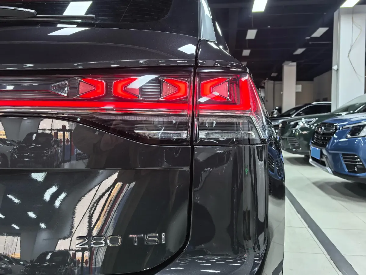 2023 Volkswagen Tayron 1.4T 150HP L4 7DCT,autocango,china used car exporter,china ev exporter,chinese used car exporter,chinese used ev exporter