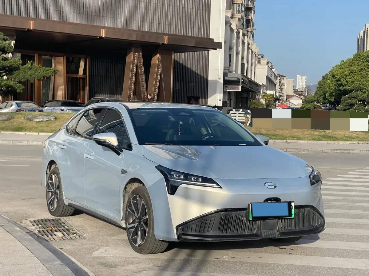 2022 ChangAn Oshan Z6 1.5T 170HP L4 6TCT PHEV 28.4KWH,autocango,china used car exporter,china ev exporter,chinese used car exporter,chinese used ev exporter