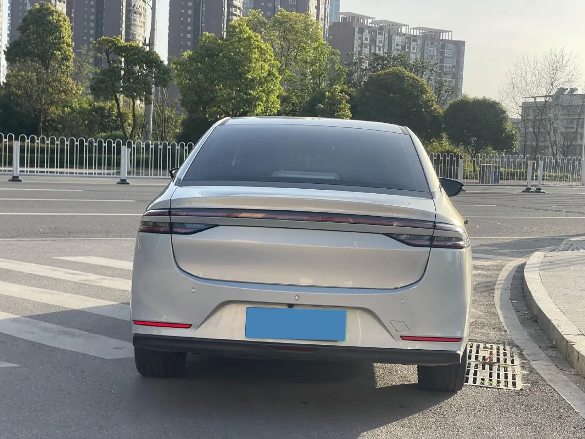 2022 ChangAn Oshan Z6 1.5T 170HP L4 6TCT PHEV 28.4KWH,autocango,china used car exporter,china ev exporter,chinese used car exporter,chinese used ev exporter