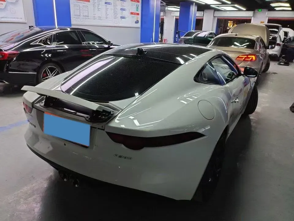 2019 Jaguar F-TYPE 2.0T 300HP L4 8AT,autocango,china used car exporter,china ev exporter,chinese used car exporter,chinese used ev exporter