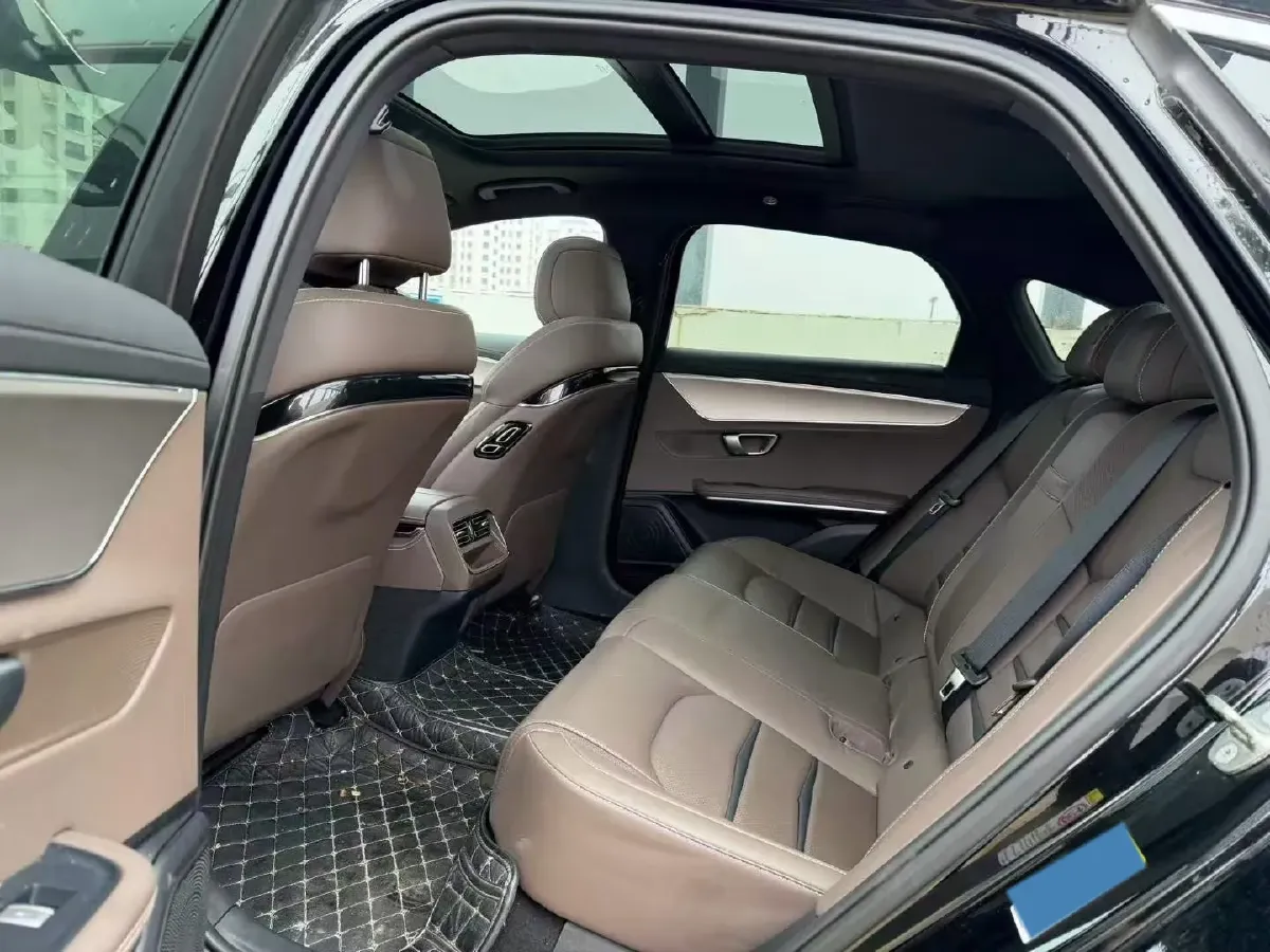 2020 WEY VV7 2.0T 227HP L4 7DCT PHEV,autocango,china used car exporter,china ev exporter,chinese used car exporter,chinese used ev exporter