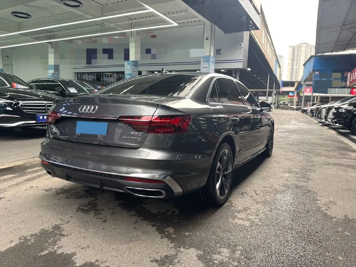 2020 Audi A4L 2.0T 190HP L4 7DCT,autocango,china used car exporter,china ev exporter,chinese used car exporter,chinese used ev exporter