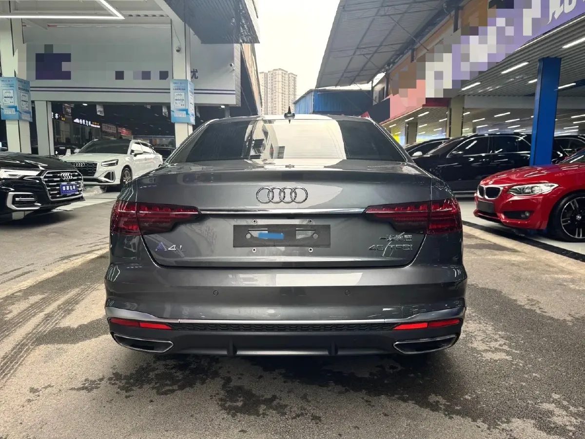 2020 Audi A4L 2.0T 190HP L4 7DCT,autocango,china used car exporter,china ev exporter,chinese used car exporter,chinese used ev exporter
