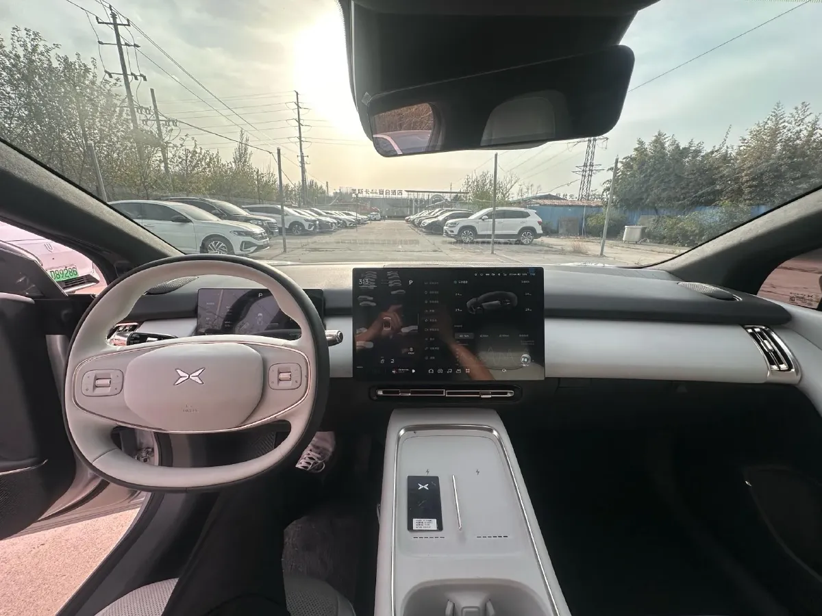 2024 Xpeng P7+ BEV 76.3KWH,autocango,china used car exporter,china ev exporter,chinese used car exporter,chinese used ev exporter