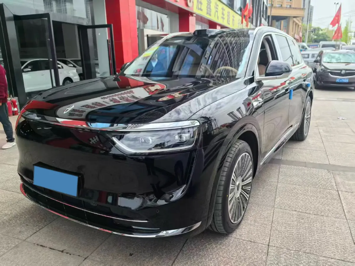 2025 AITO AITO M8 REEV 160HP REEV 53.4KWH,autocango,china used car exporter,china ev exporter,chinese used car exporter,chinese used ev exporter