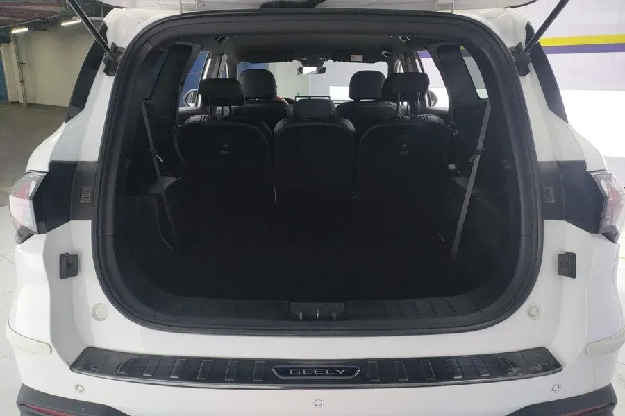 2023 Geely Okavango L 2.0T 218HP L4 7DCT,autocango,china used car exporter,china ev exporter,chinese used car exporter,chinese used ev exporter