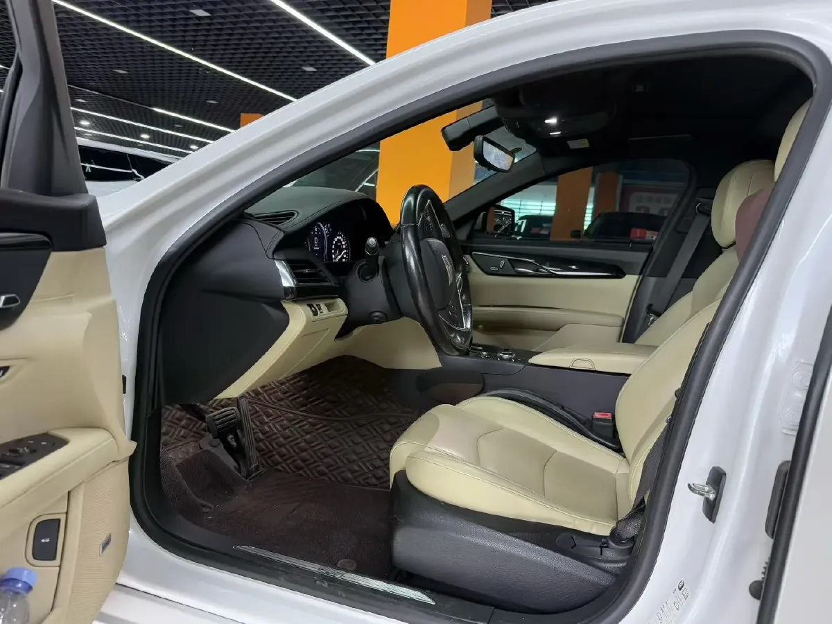 2020 Cadillac CT6 2.0T 241HP L4 10AT,autocango,china used car exporter,china ev exporter,chinese used car exporter,chinese used ev exporter