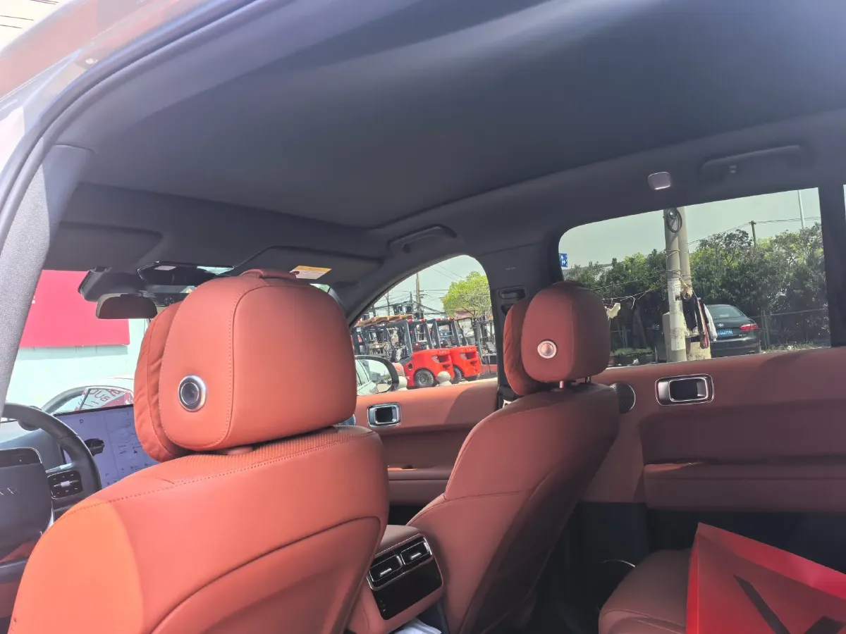 2024 Li L6 Range Extended 154HP L4 REEV 36.8KWH,autocango,china used car exporter,china ev exporter,chinese used car exporter,chinese used ev exporter