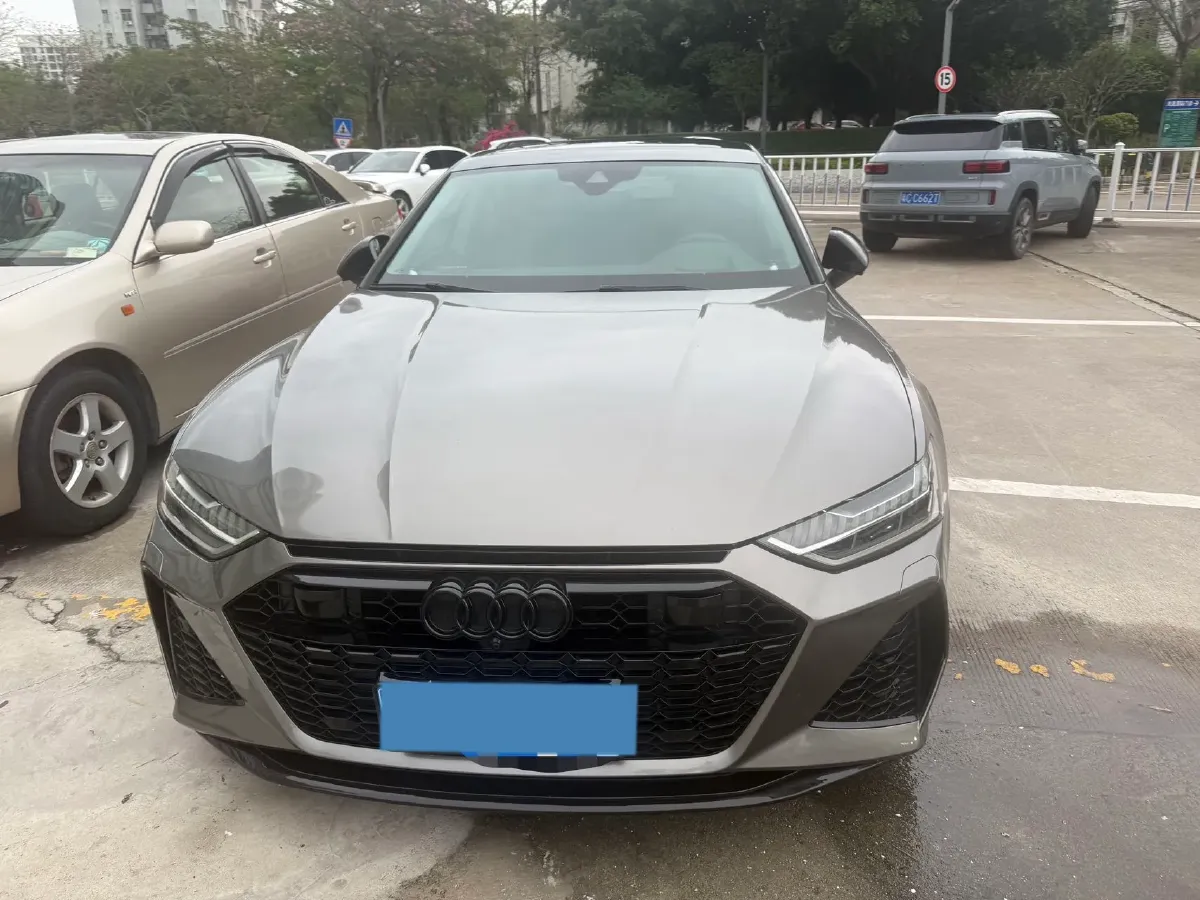2021 Audi A7 2.0T 245HP L4 7DCT,autocango,china used car exporter,china ev exporter,chinese used car exporter,chinese used ev exporter