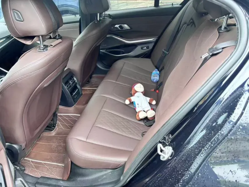 2023 BMW 3 Series 2.0T 184HP L4 8AT,autocango,china used car exporter,china ev exporter,chinese used car exporter,chinese used ev exporter