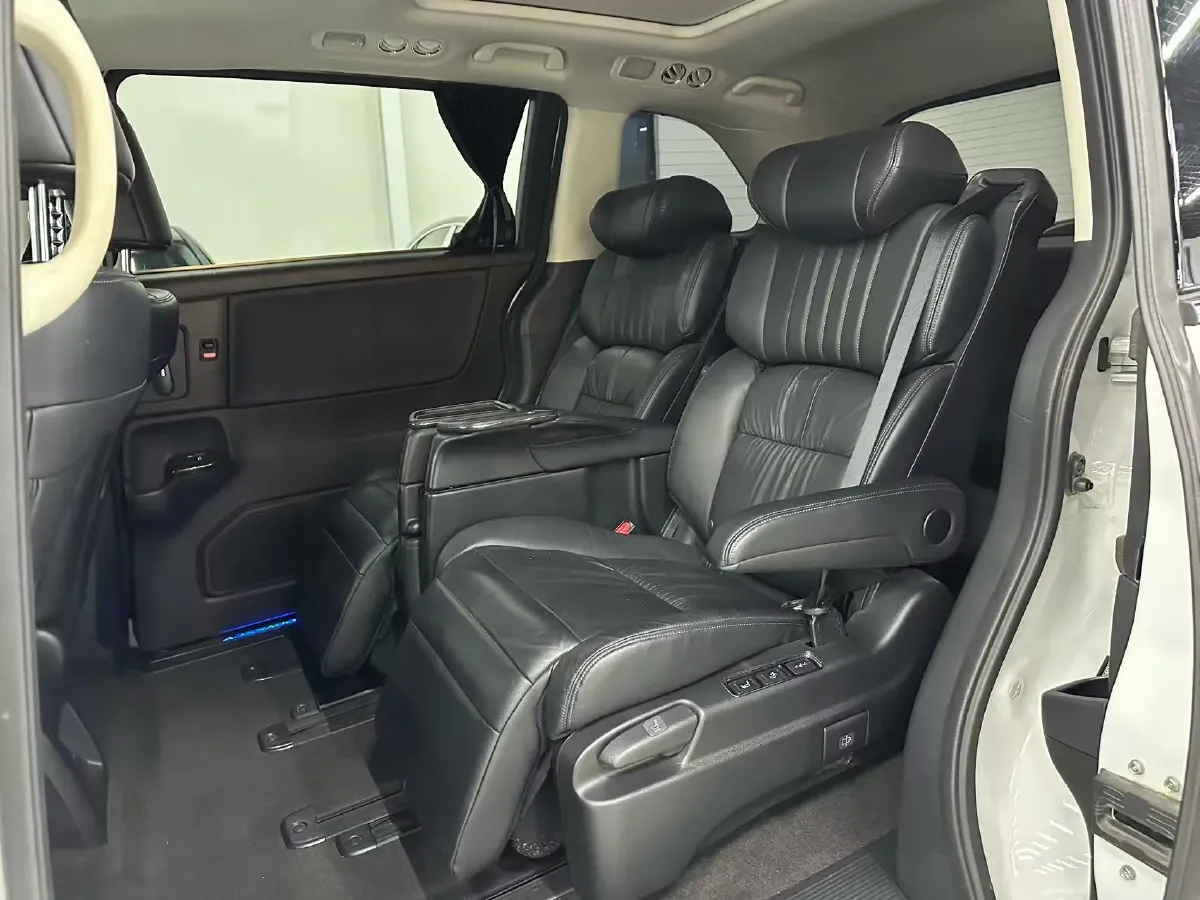 2021 Honda Odyssey 2.0L 146HP L4 E-CVT Hybrid,autocango,china used car exporter,china ev exporter,chinese used car exporter,chinese used ev exporter