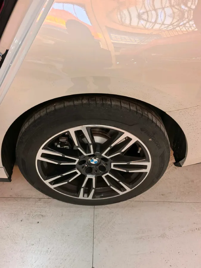 2024 BMW 5 Series 2.0T 258HP L4 8AT,autocango,china used car exporter,china ev exporter,chinese used car exporter,chinese used ev exporter