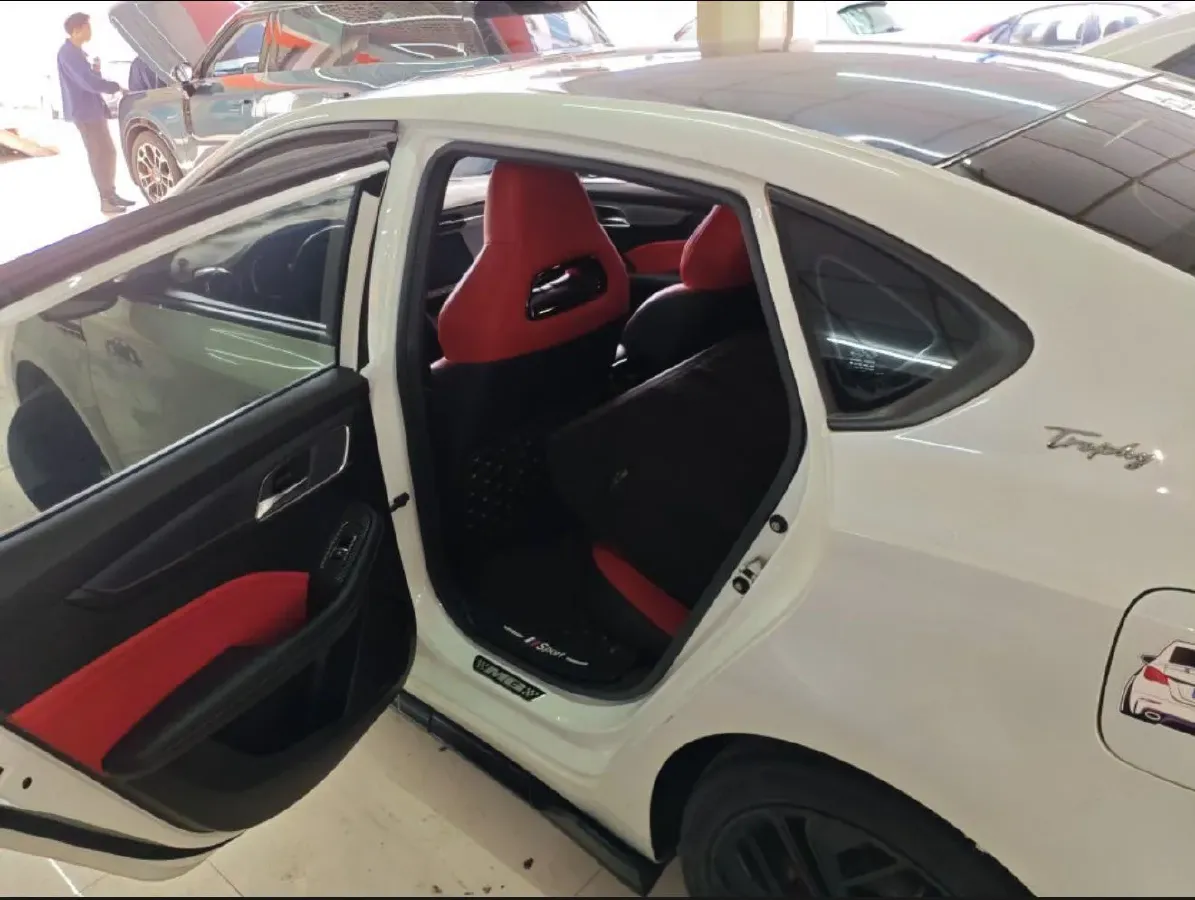 2020 MG MG6 1.5T 181HP L4 7DCT,autocango,china used car exporter,china ev exporter,chinese used car exporter,chinese used ev exporter